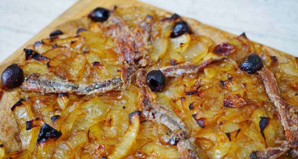 what to eat in nice france - pissaladiere