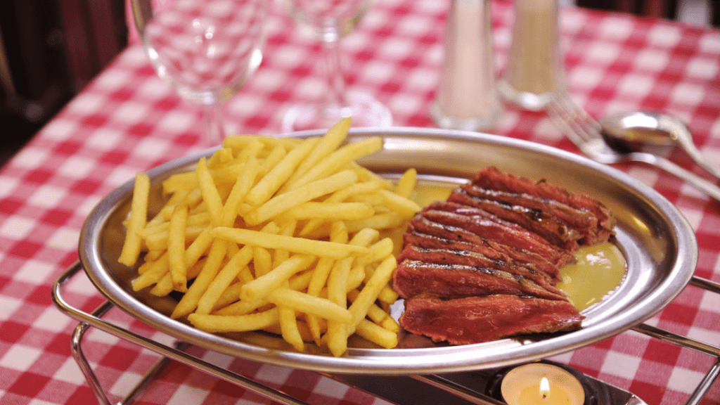 steak frites french food