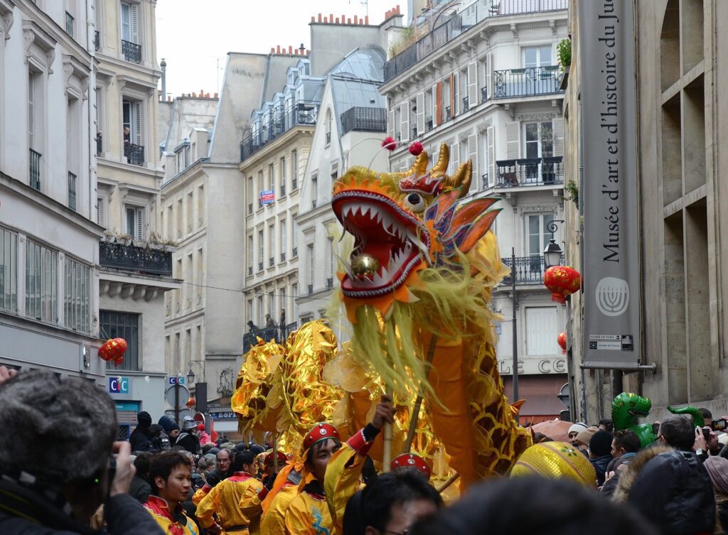 chinese new year parade in paris