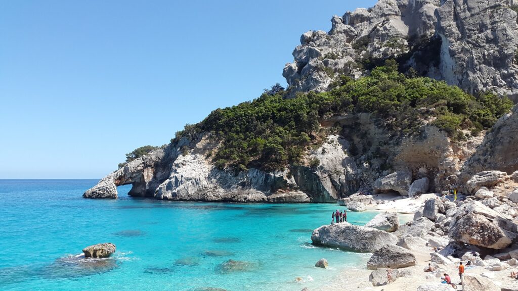 5 Romantic Italy beach resorts Ideas