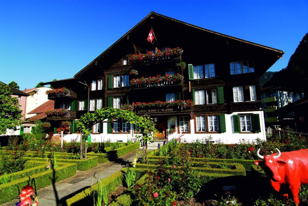 Hotel Chalet Interlaken via Booking.com