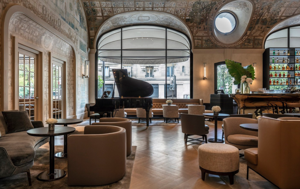 The 10 Best Hotel Bars in Paris for A Luxe Night Out Where Tiana Travels