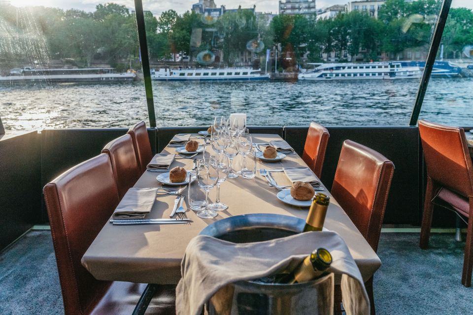 Paris Dinner Cruise on the Seine River (8:30pm)